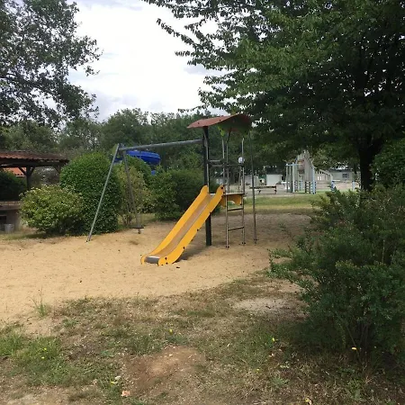 M.home Confort F021 3chbr/6pers Camping