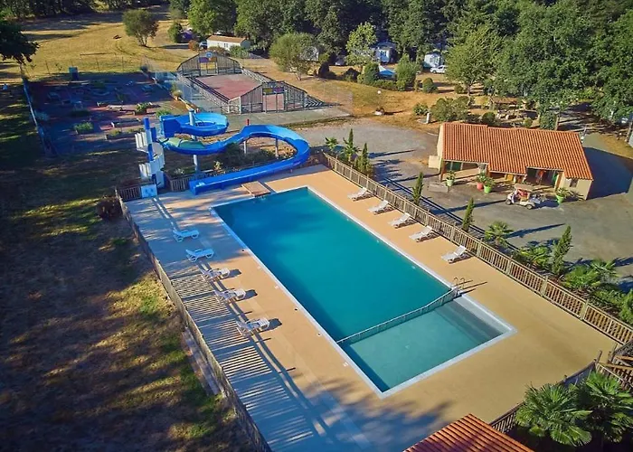 M.home Confort F021 3chbr/6pers مكان تخييم *