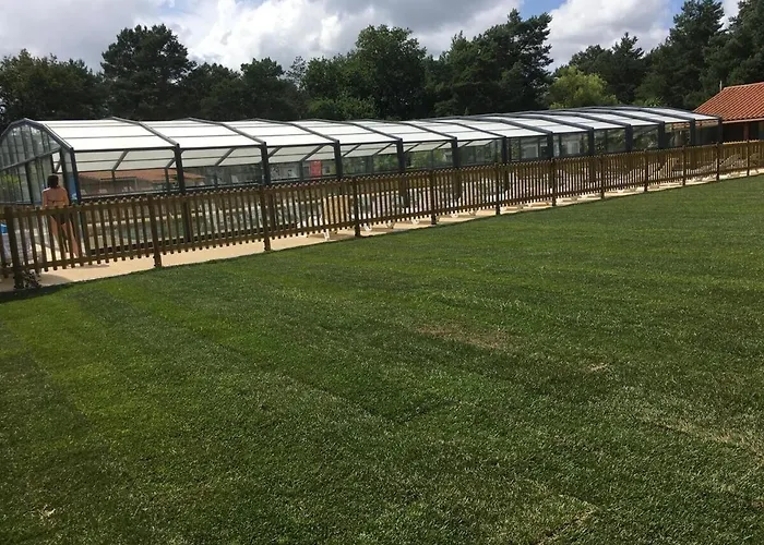 مكان تخييم M.home Confort F021 3chbr/6pers *